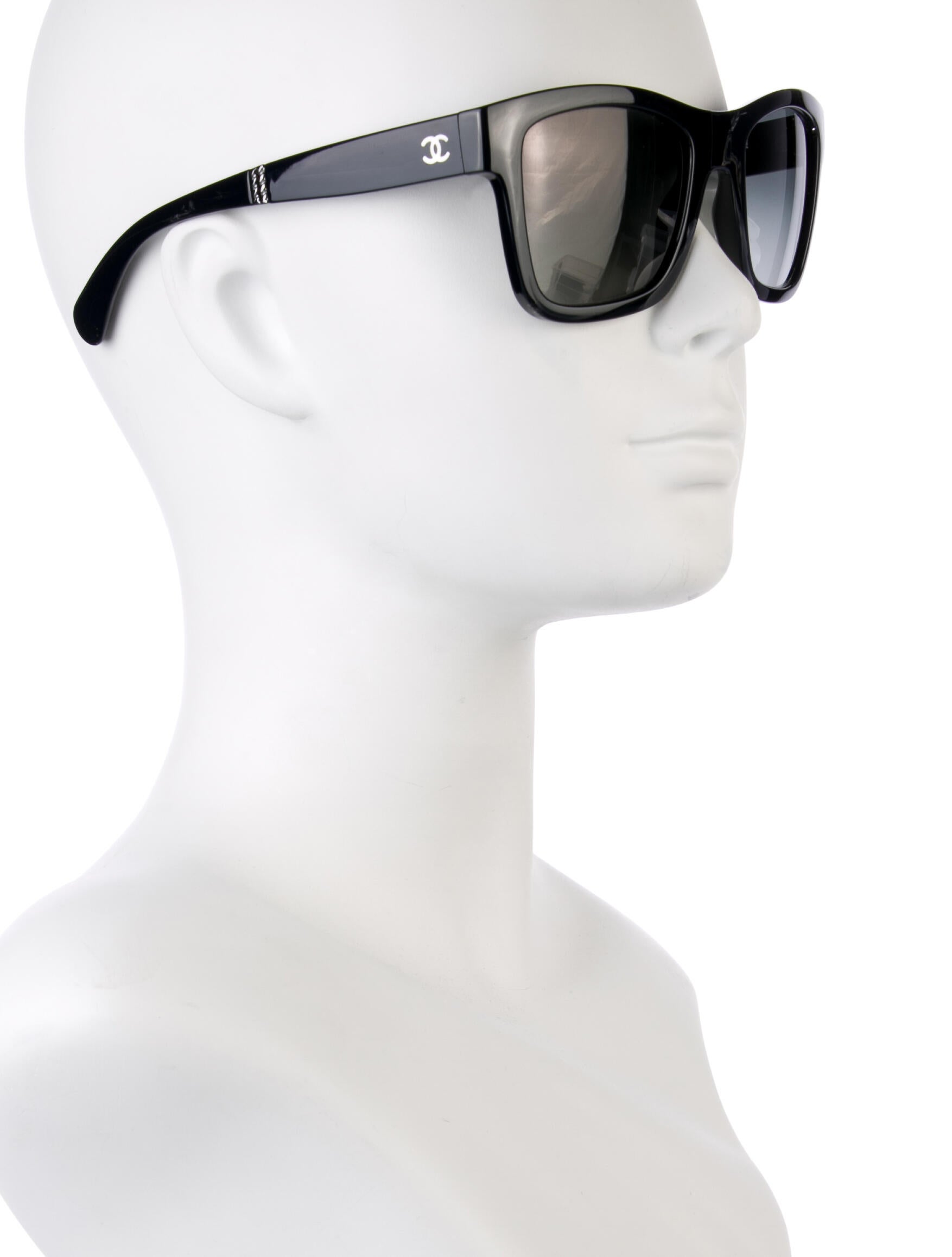 Chanel Interlocking CC Logo Wayfarer Sunglasses